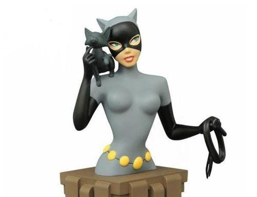 《反斗联盟》猫女武器推荐（猫女武器怎么搭配）