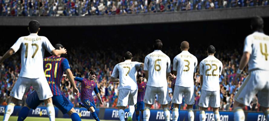《FIFA13》攻守两端（提升游戏技巧）